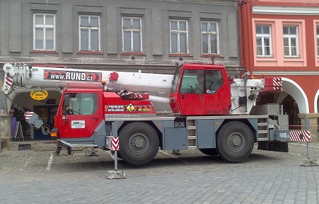 autojeřáb Liebherr LMT 1032